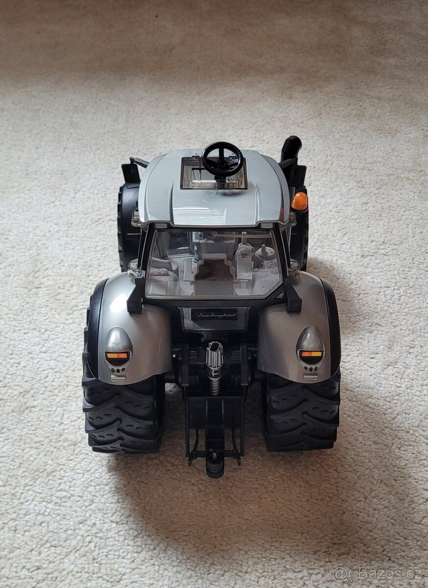Bruder traktor Lamborghini - 8
