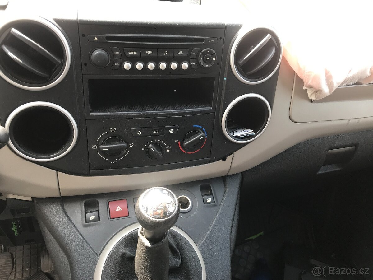 Peugeot Partner Tepee r.v.2012 1.6 HDi 68 kW 124 000 km - 8