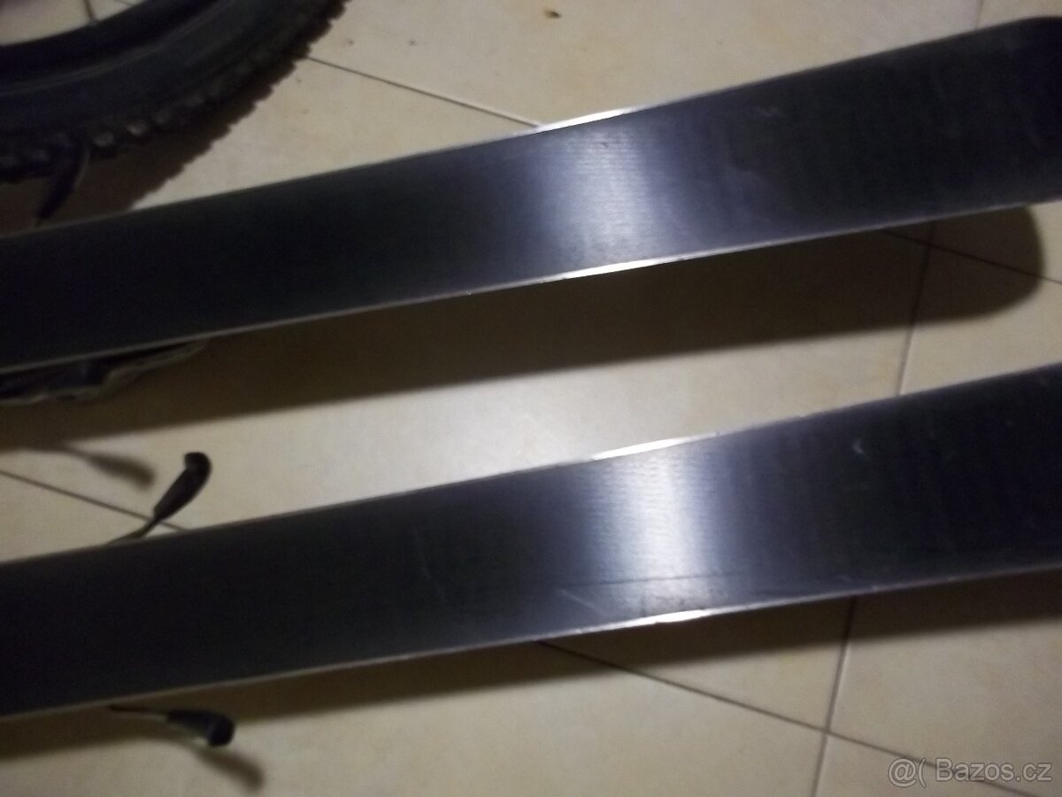 Dámské Carvingové lyže Elan Black Perla 158 cm - 8