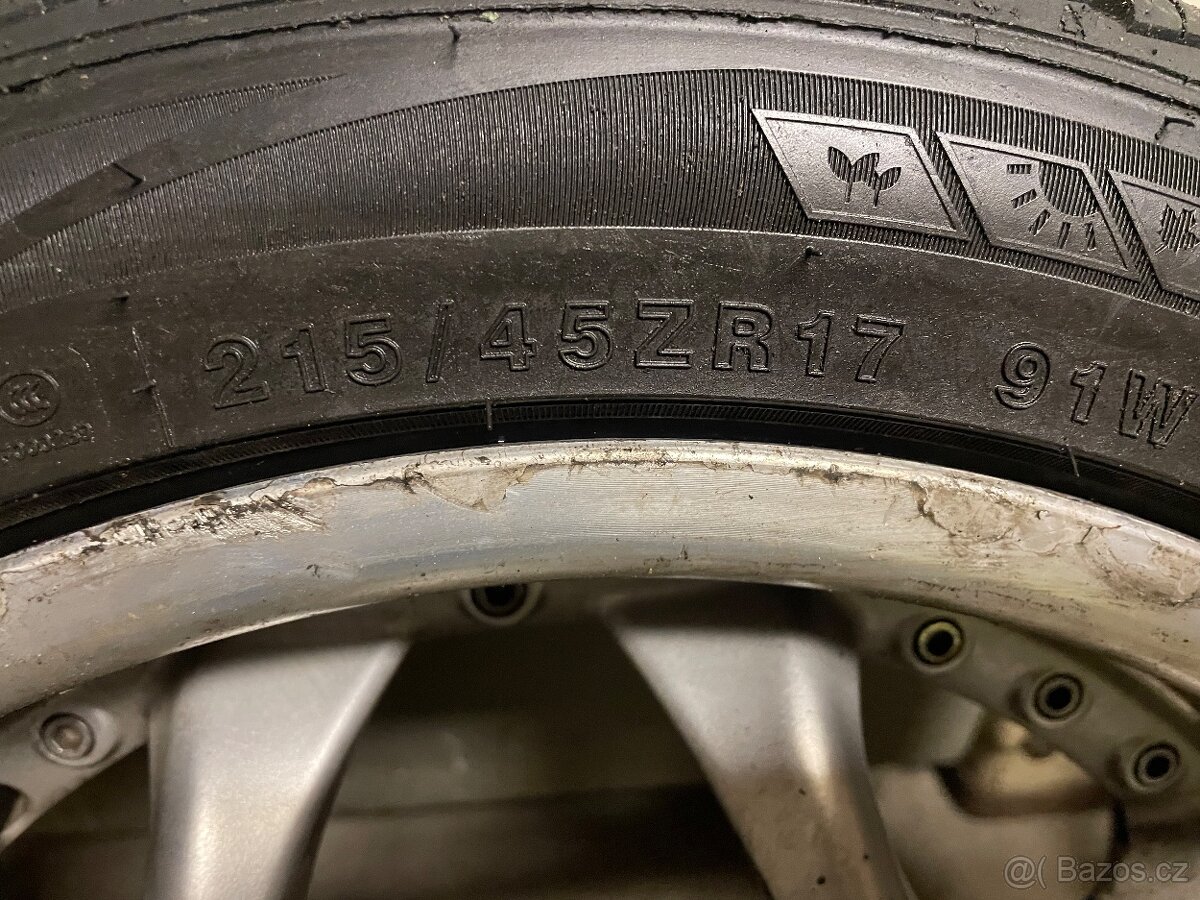 Kola Hyundai coupe - 8