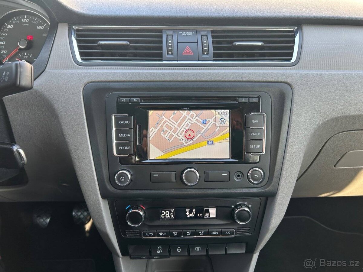 Seat Toledo, 1.2 TSI STYLE/GPS NAVI/SERV.KN - 8