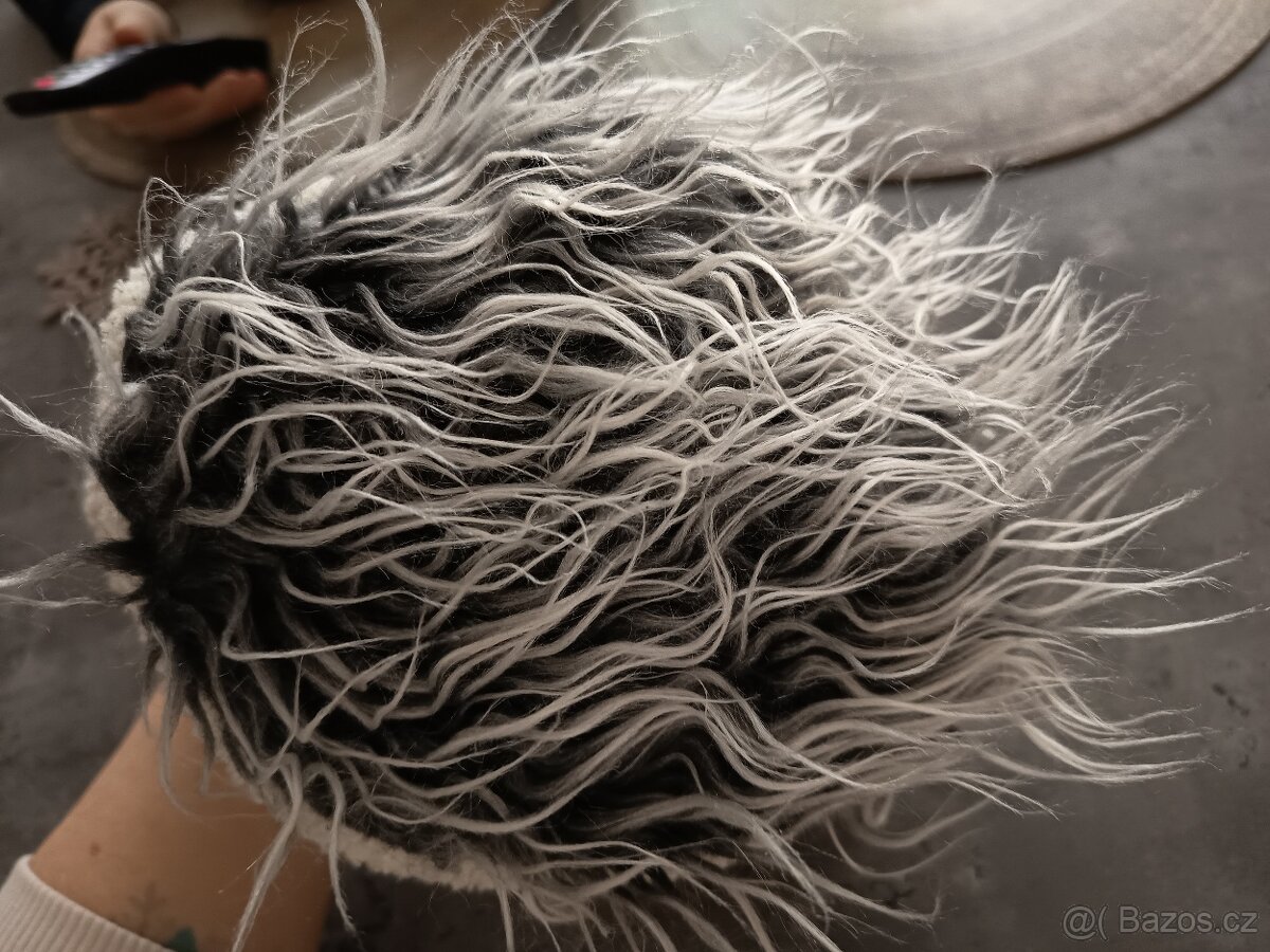 Dětská zimní čepice Eisbär s vlasy - 8