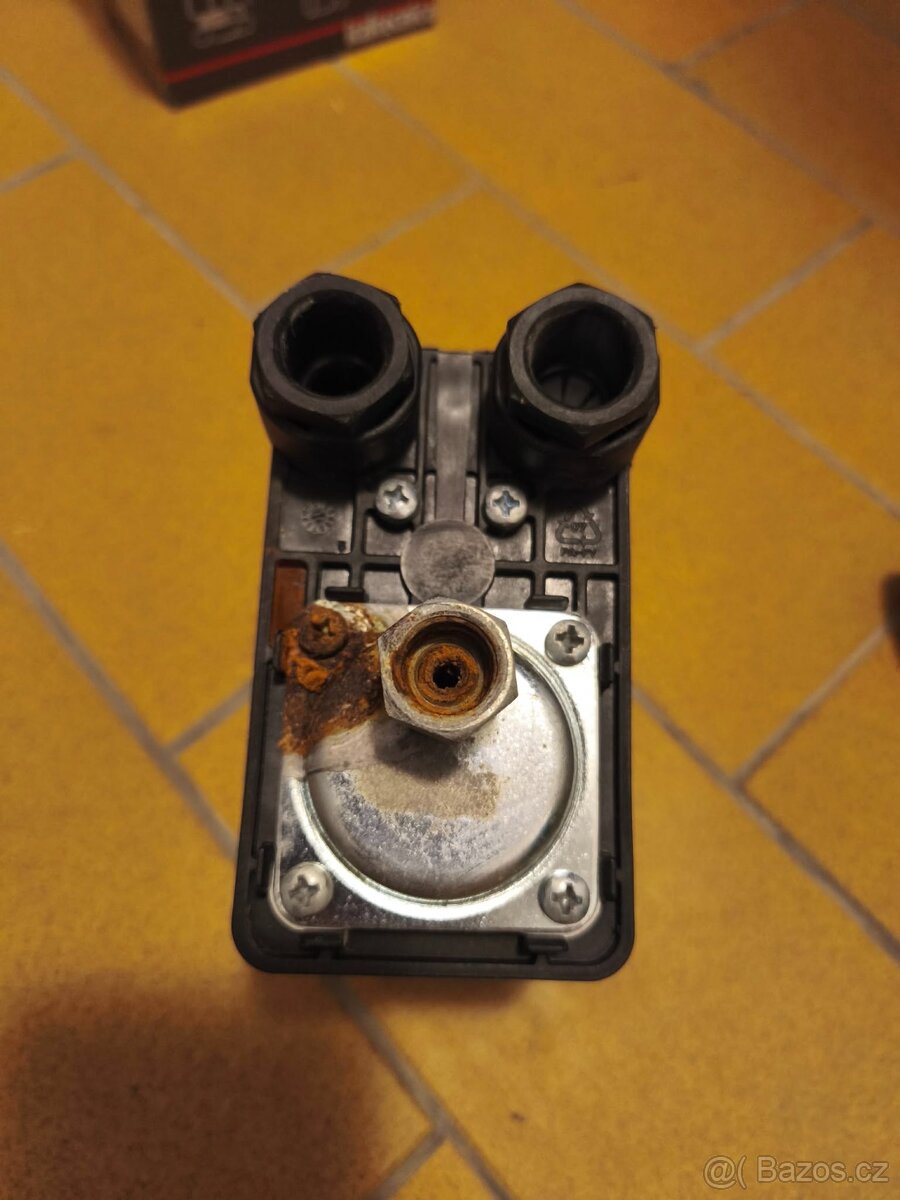 Set Wilo 50l k domácí vodárně - 8