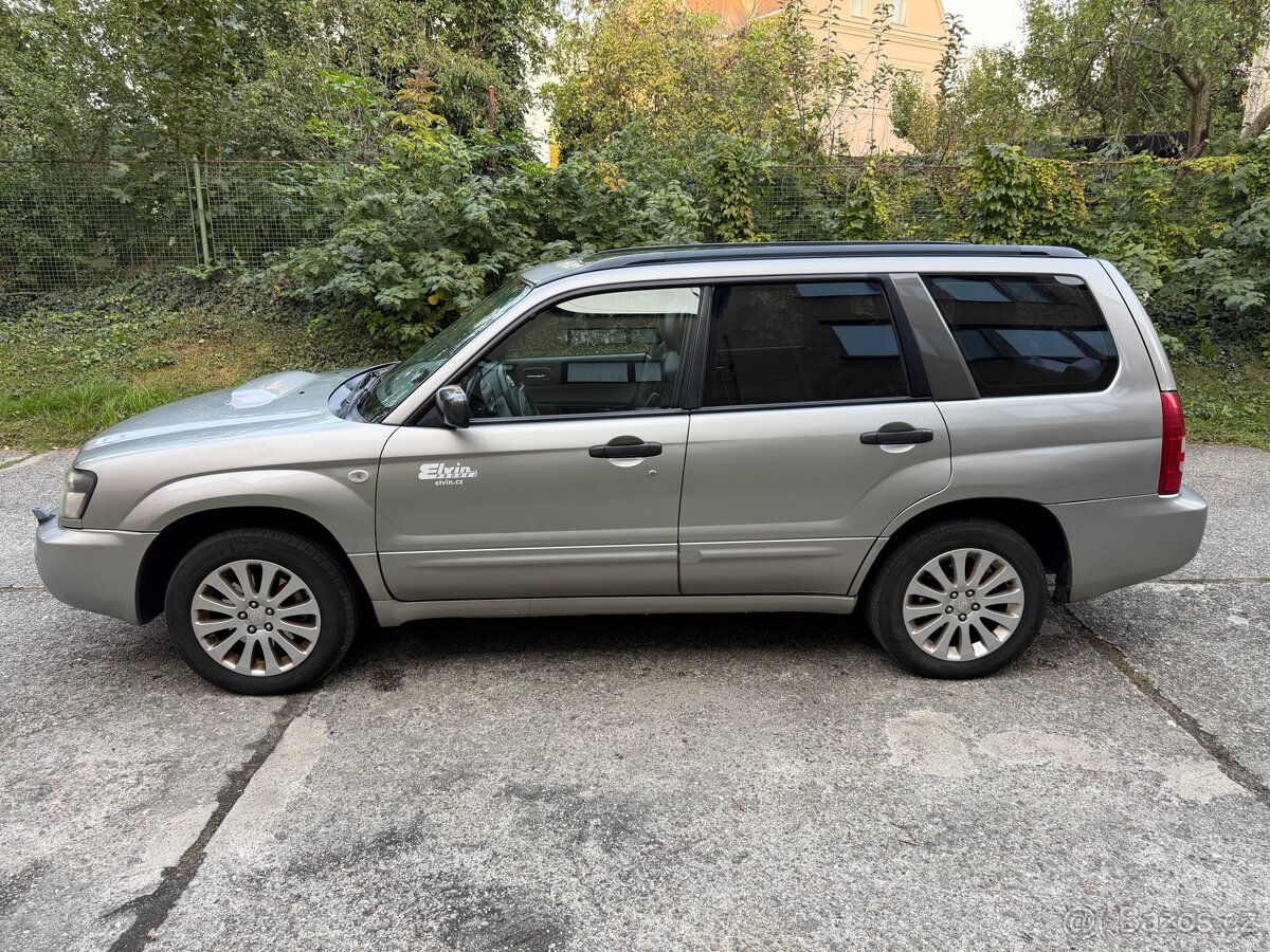 Subaru Forester XT 2.5 manuál - 8