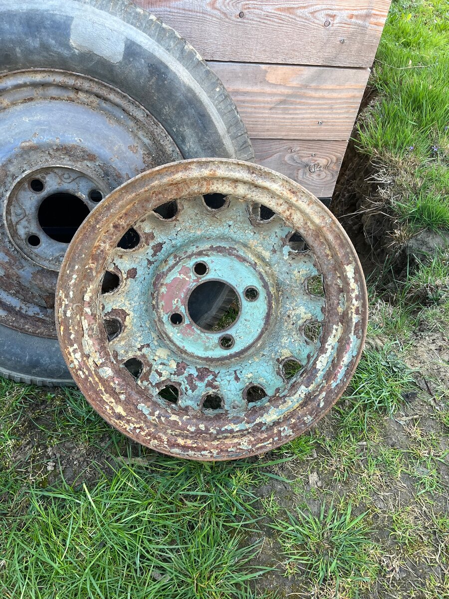 Disky na veterány - 8