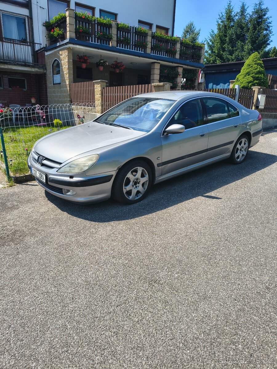Peugeot 607 - 8