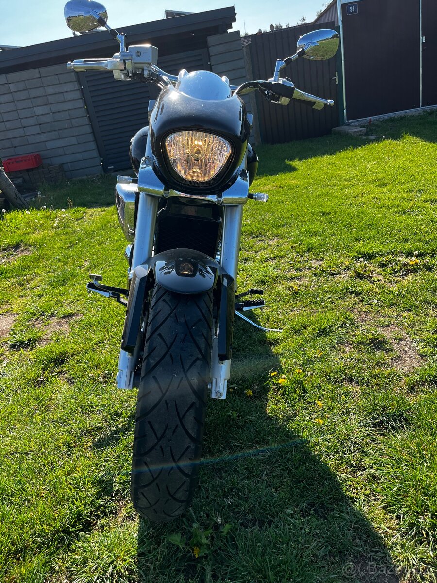 Suzuki intruder M800 - 8