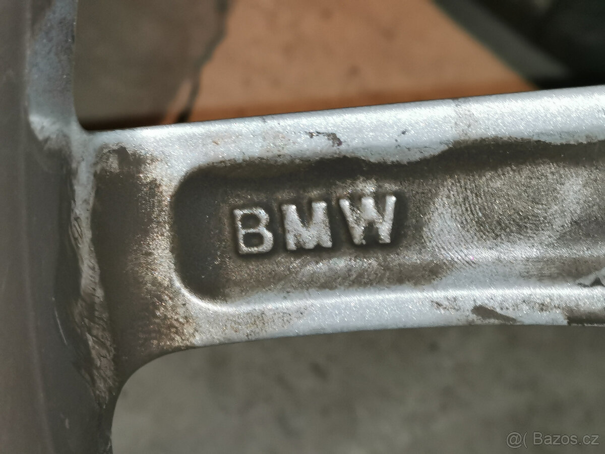 BMW 3 (G20) - originál 17" alu s letnými pneu 6+mm DOT 22 - 8