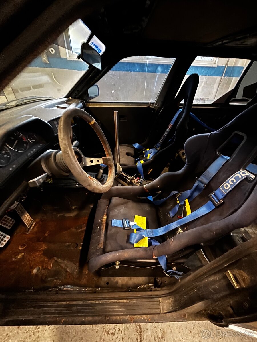 Kastle bmw e30 sedan na drift, bez motoru - 8