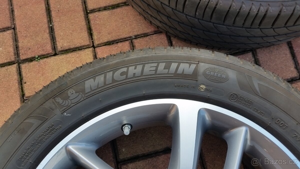 ALU kola MG HS 5x112 R18 pneu 235/50/18 zánovní sada - 8