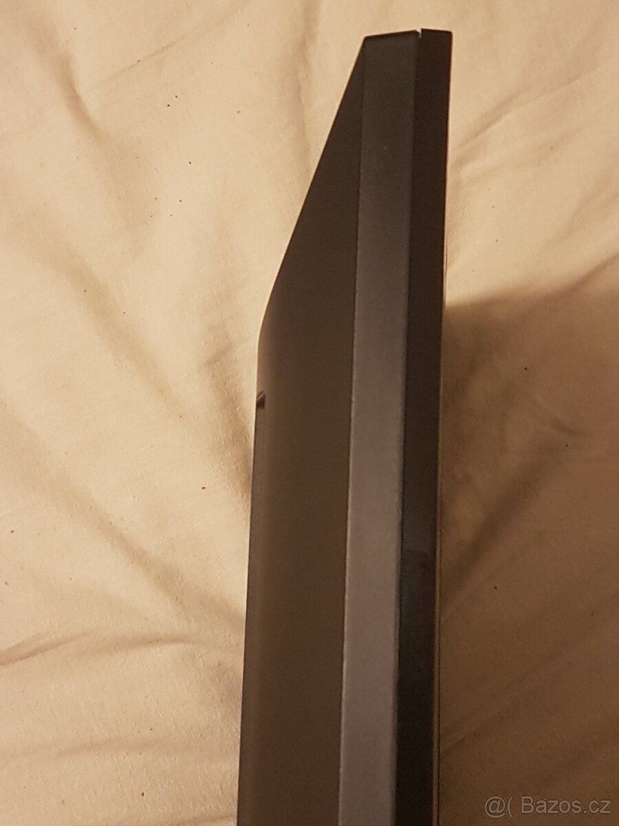 PC monitor Samsung SyncMaster 2253LW , 22″ - 8