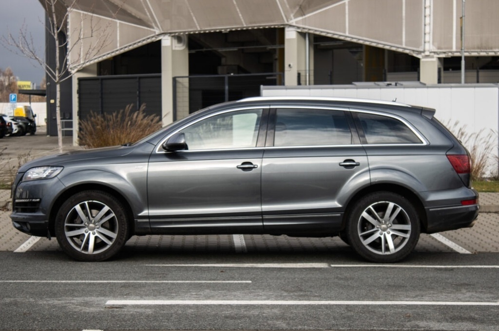 Audi Q7 3.0 TDI quattro Tiptronic S-line (2011) - 8