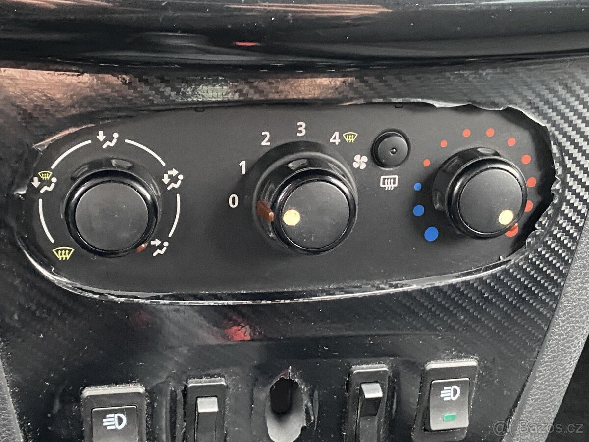 Dacia Logan 1.0i , 54 kW benzín, 2017 - 8