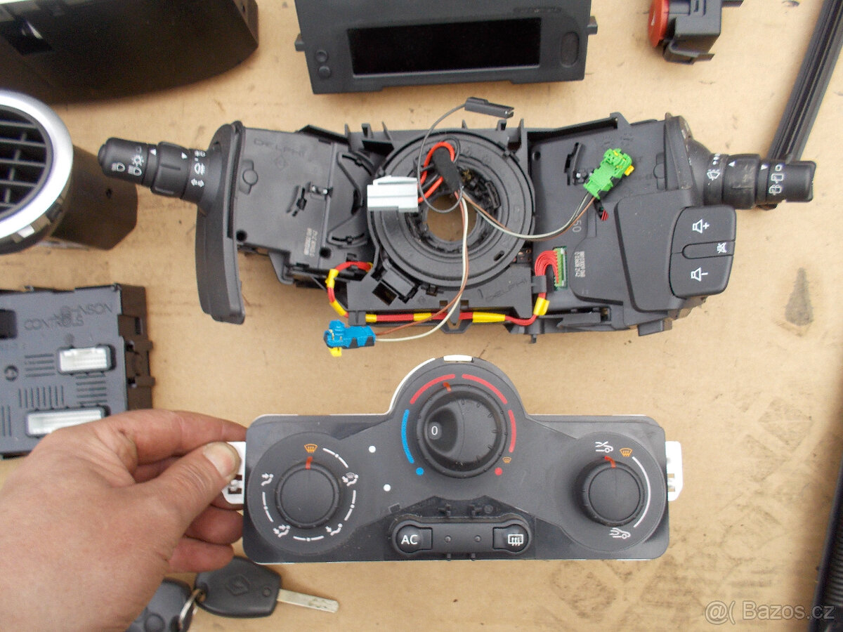 Náhradní díly Clio III 1.2 16v 55kw - č. 2 - 8