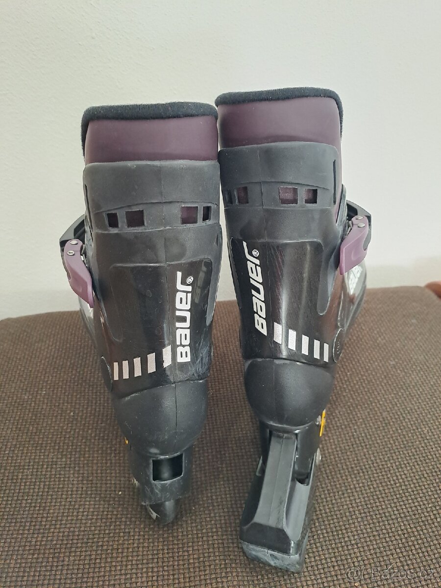 Kolečkové brusle, chrániče - 8