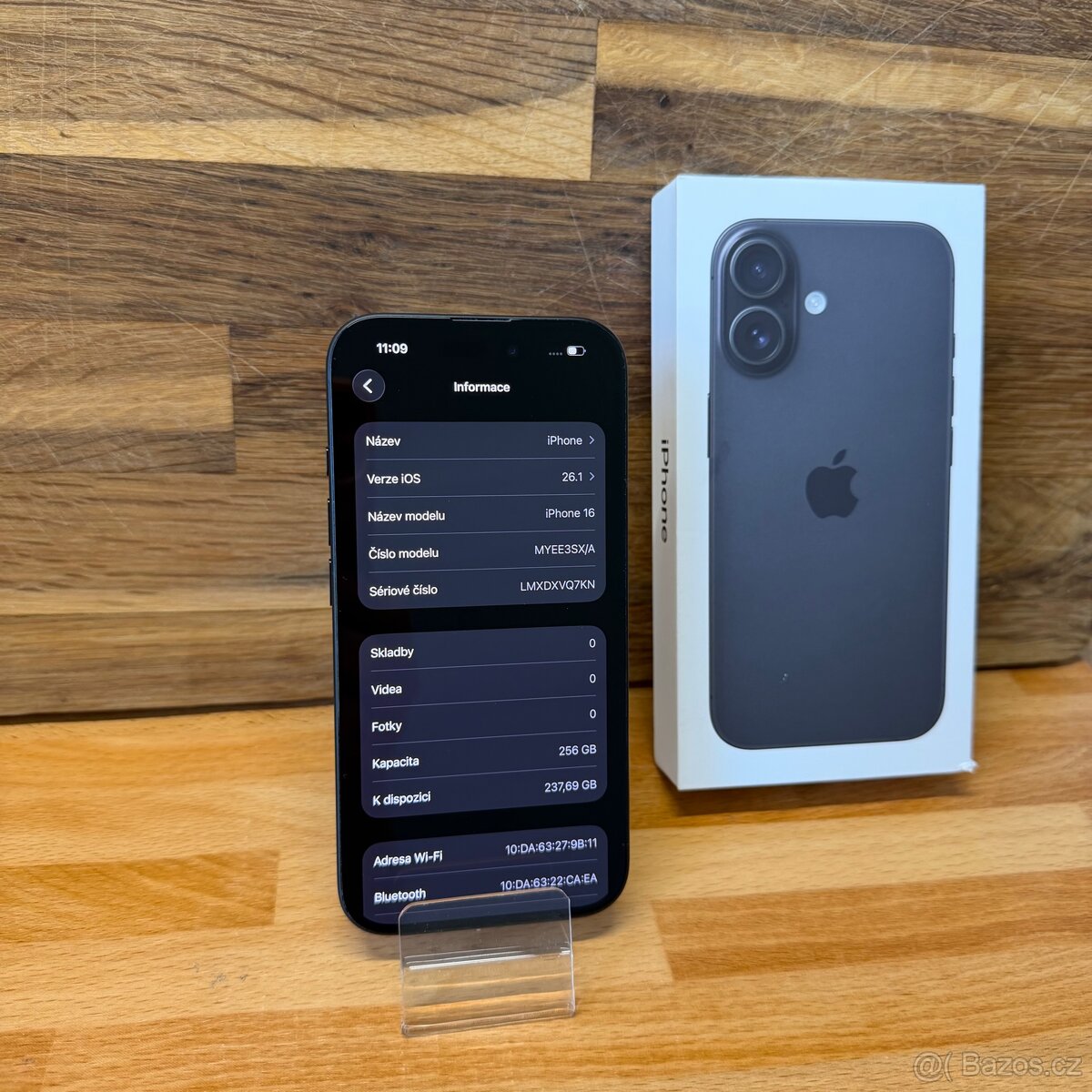 iPhone 16 256GB, černý 98% bat. (Rok záruka) - 8