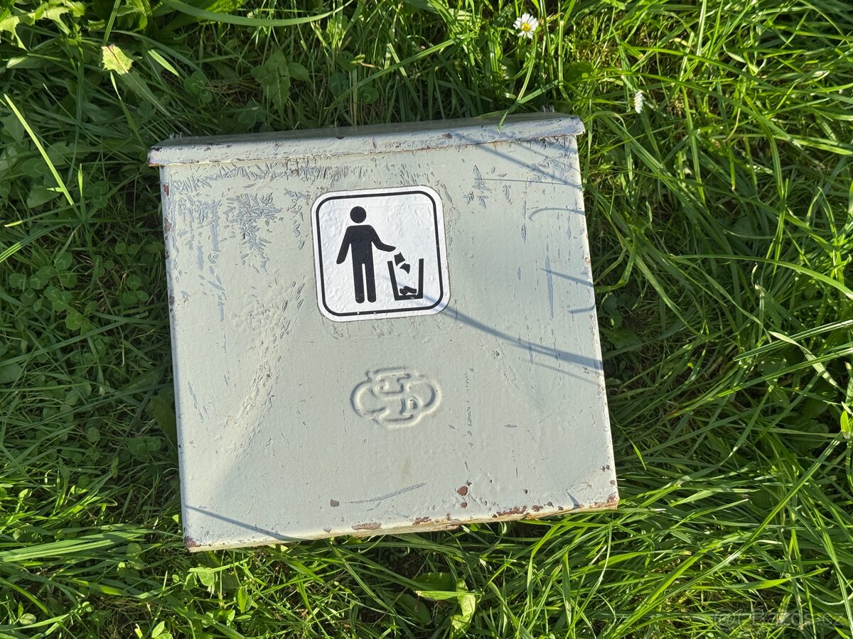 Příslušenství z vagónu - 8