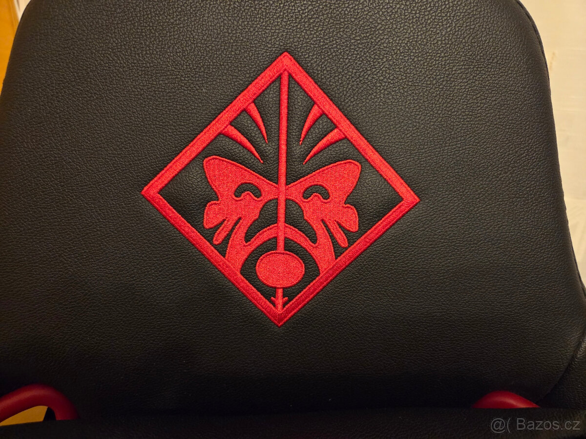 Herní PC křeslo/židle OMEN by HP Citadel Gaming Chair - 8