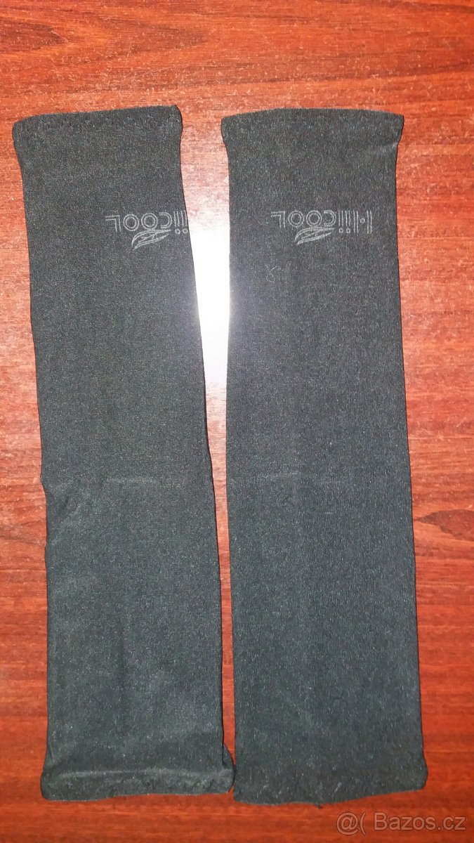 Rukávy různé barvy a materiálů 7kusů - 8