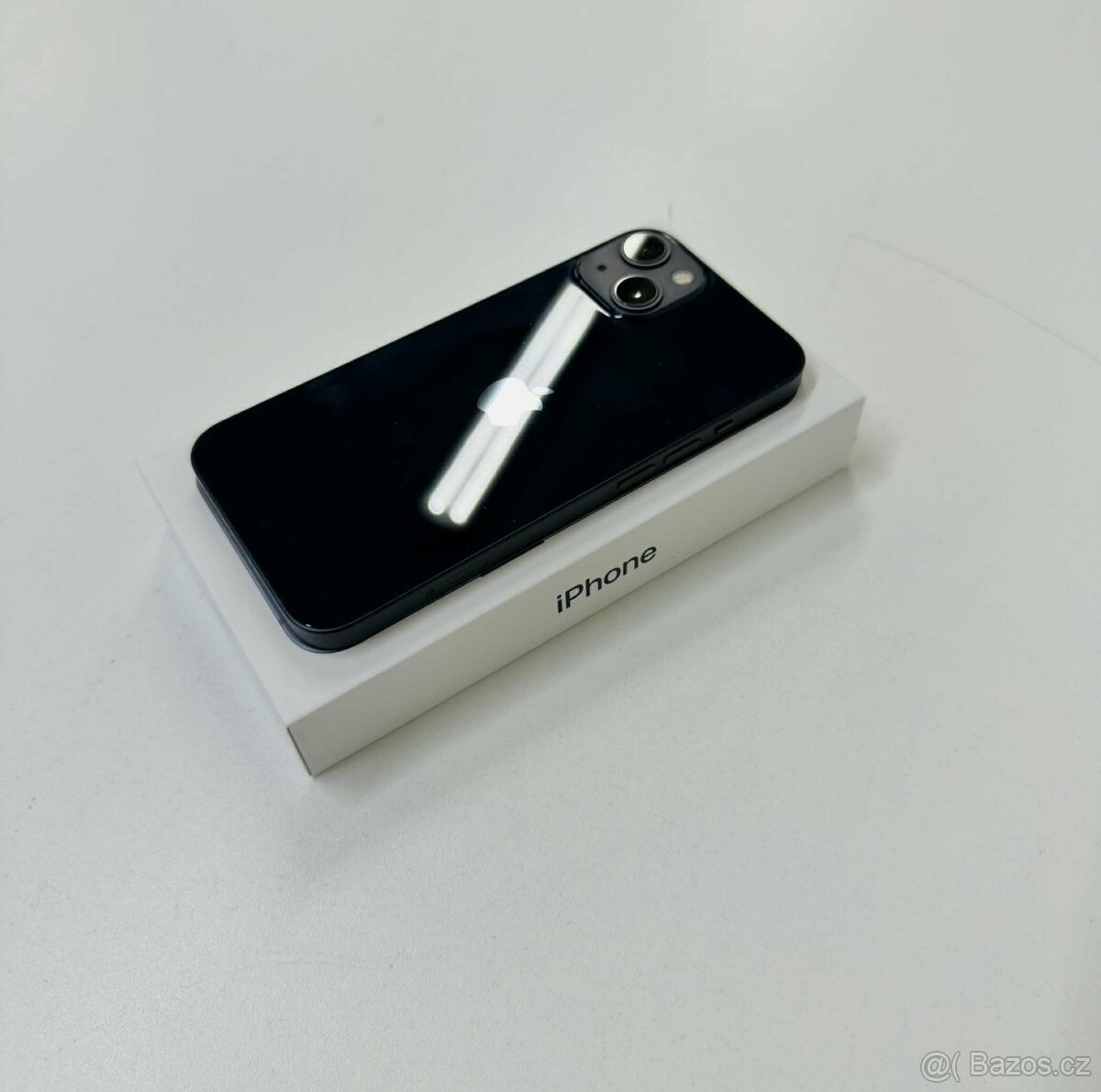 Apple iPhone 13 128GB modrý - 8
