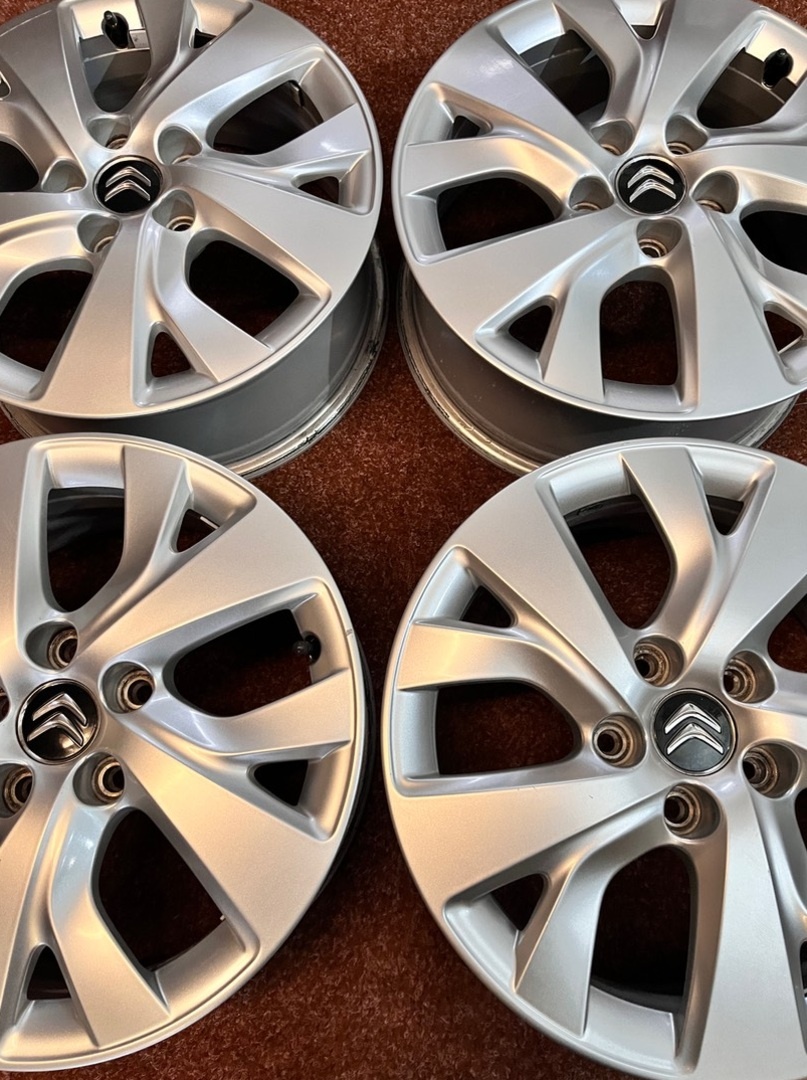 5x108 R16 Originál alu disky Citroen C4 - ET 47 - 8