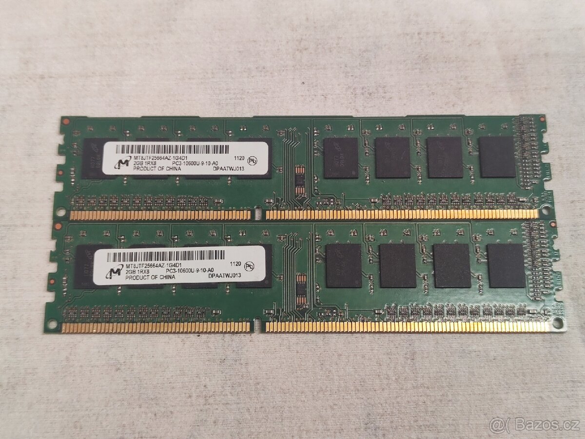 Velká sada RAM pamětí (DDR3, DDR2, DDR1) - 8