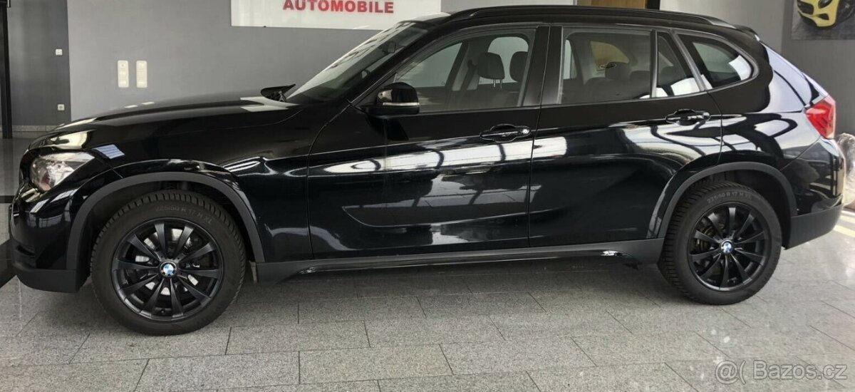 Prodám BMW X1 - 8