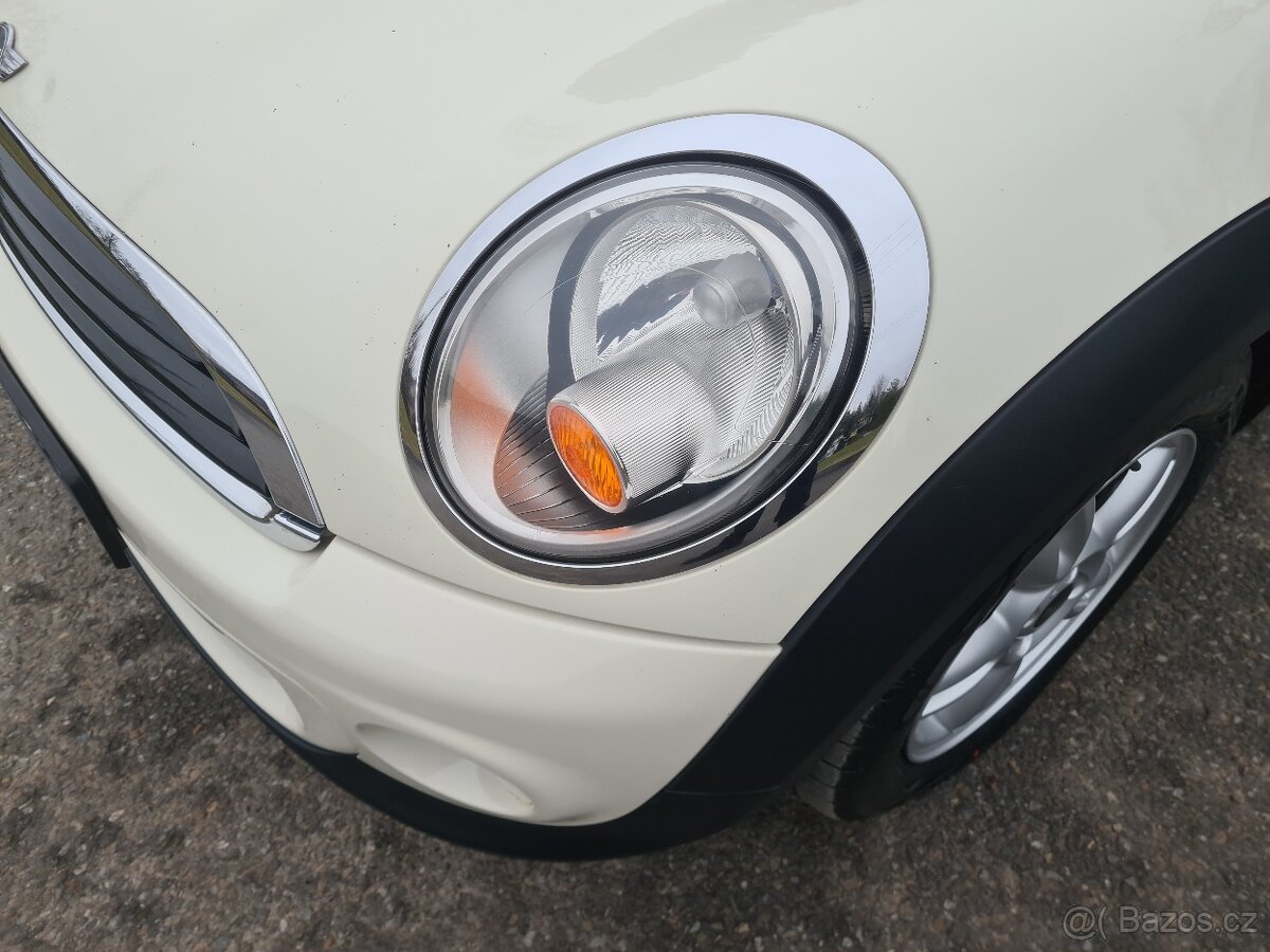 MINI ONE 1,6i 72 kW AUTOMAT PANORAMA - 8