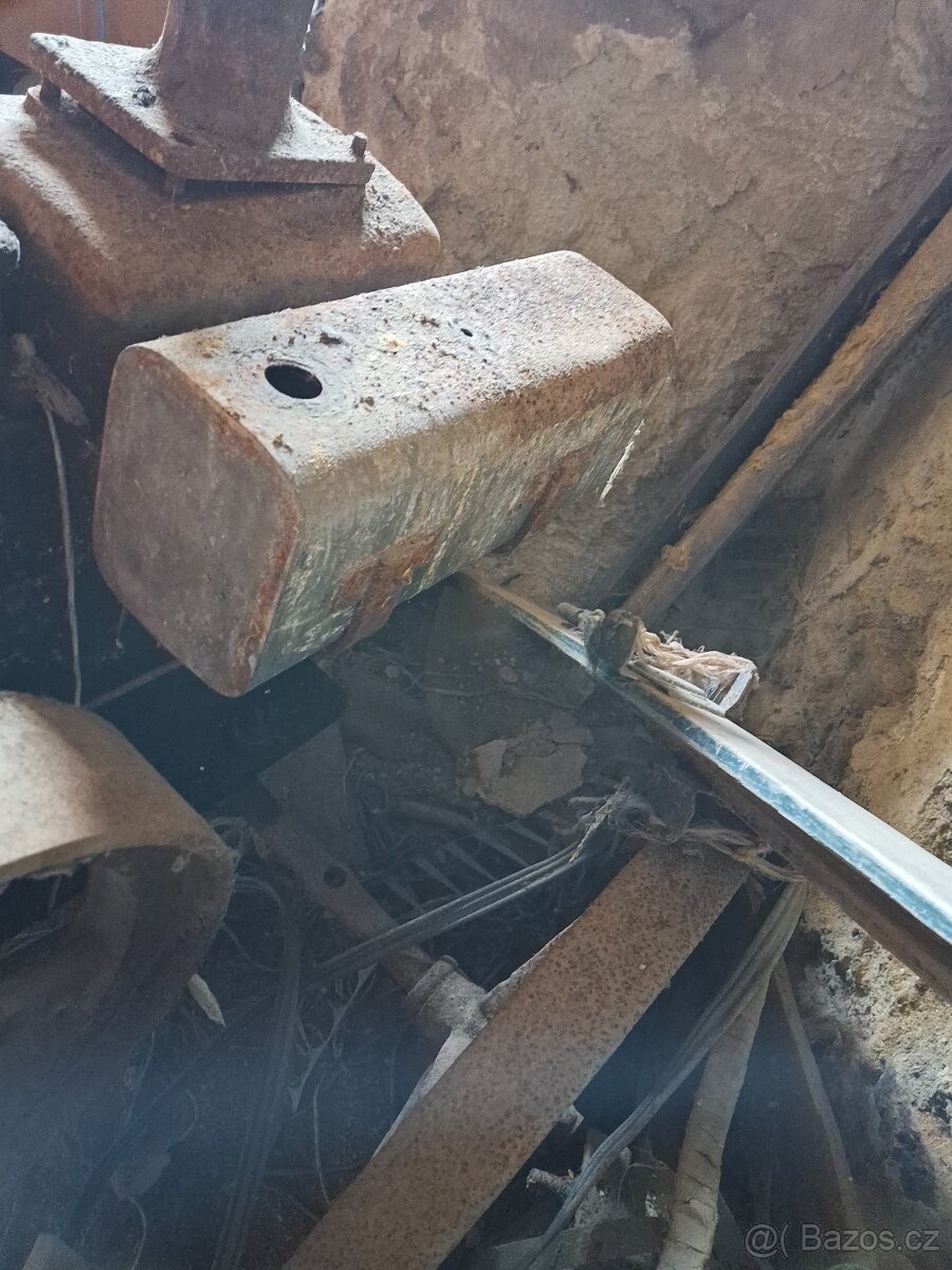 Stabilní motor - 8