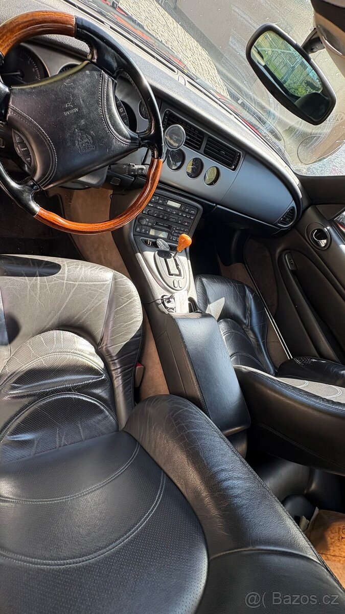Jaguar CKR coupe - 8