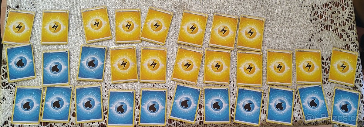 Pokémon karty - 8