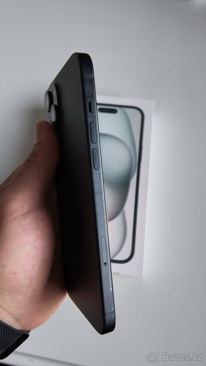 Apple IPHONE 15 PLUS - 8