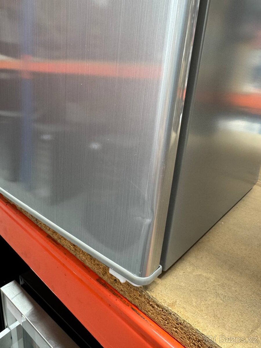 Lednice Delaware 75L/ 4L. Záruka - 8