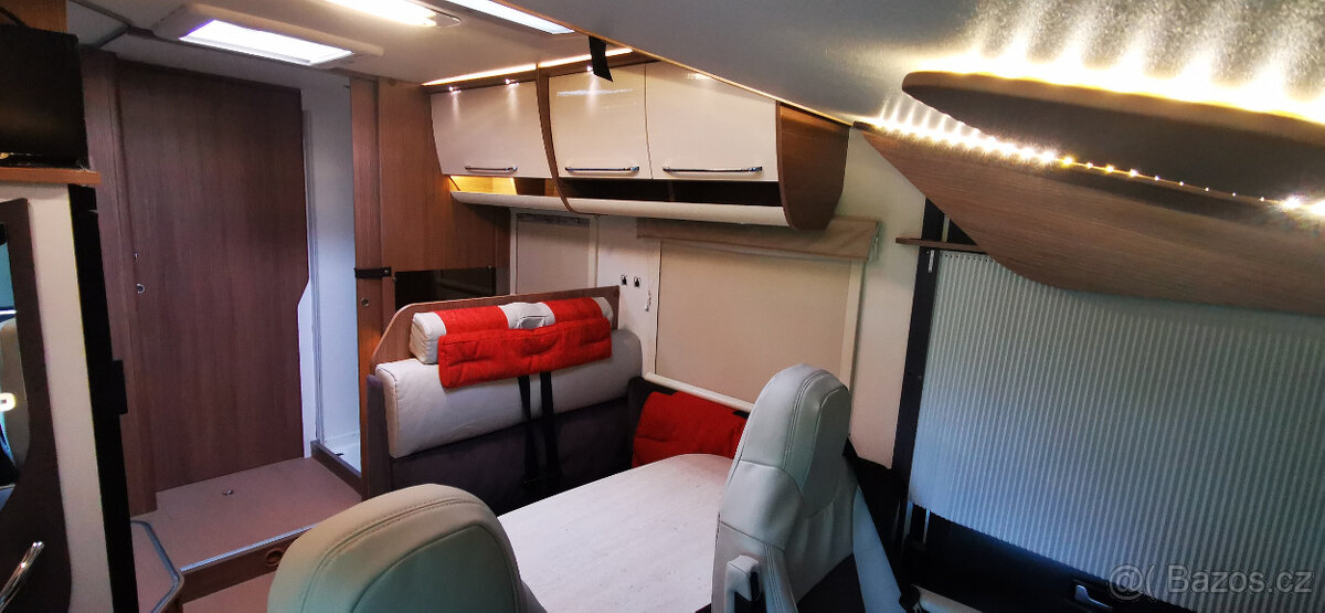 Itineo SLB700, Fiat 109Kw, Automat, 3,5t, 5 jízda / 5 spaní - 8