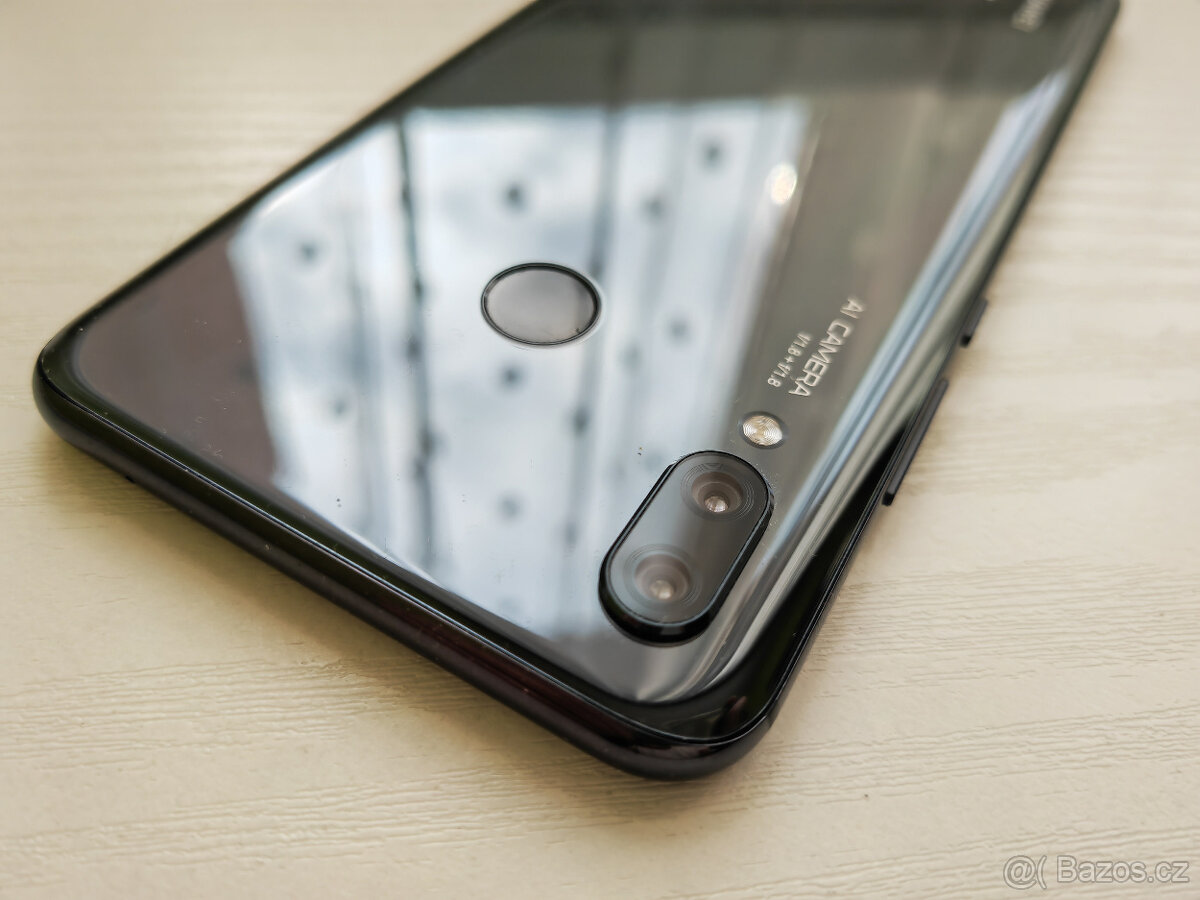 Huawei Nova 3 4/128 Gb - 8