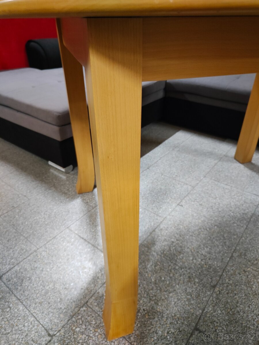 Jidelni set - oválný stůl + 4 židle - 8