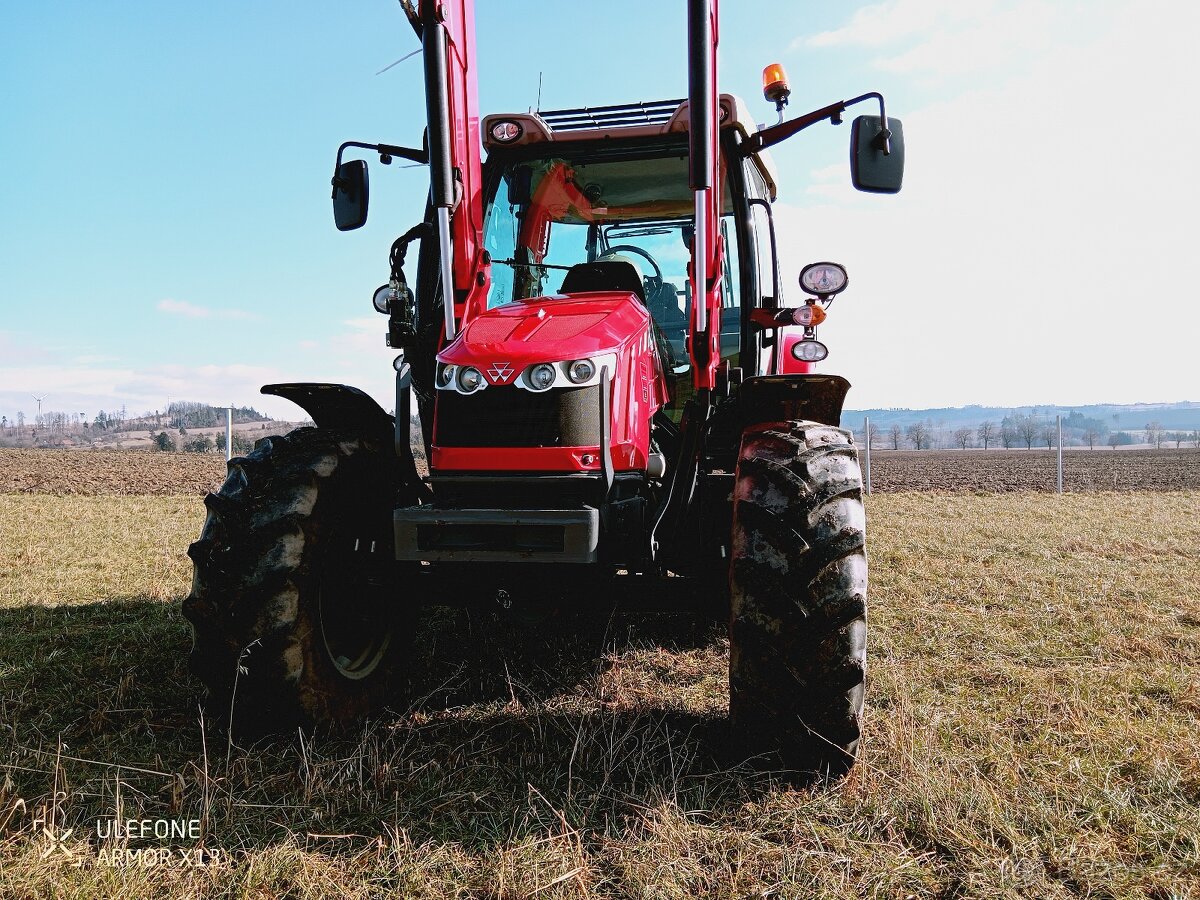 Prodám traktor Massey Ferguson - 8