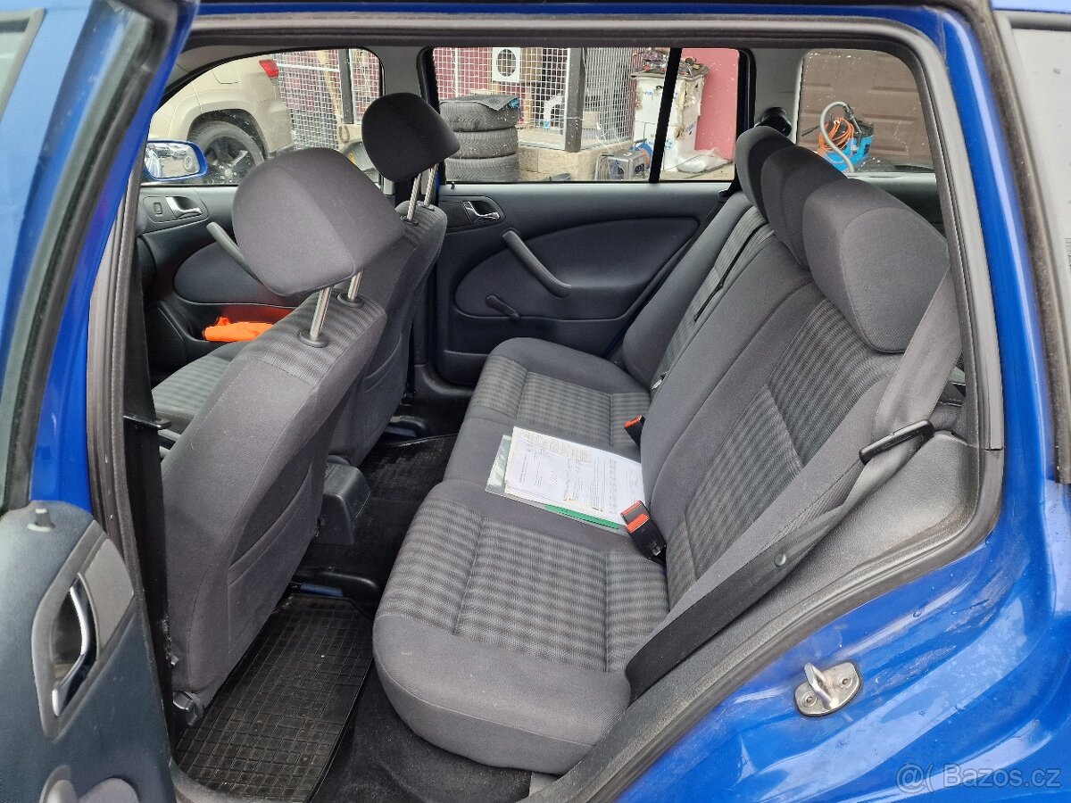 Škoda Octavia Combi 1,9TDI 74KW TOUR - 8