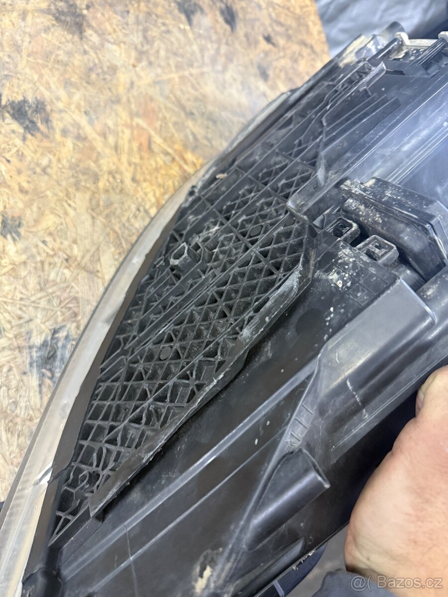 Xenony Škoda Octavia 2 facelift - 8