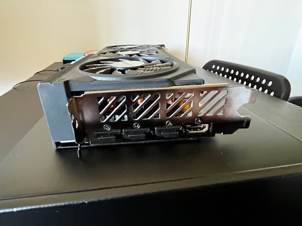 RTX 4070 SUPER – záruka do 11/2027 - 8