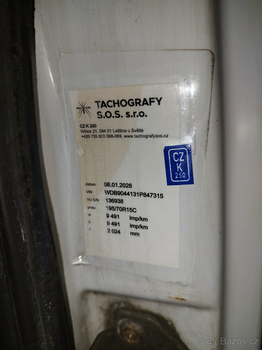 Mercedes Sprinter 412D Odtahovka - 8