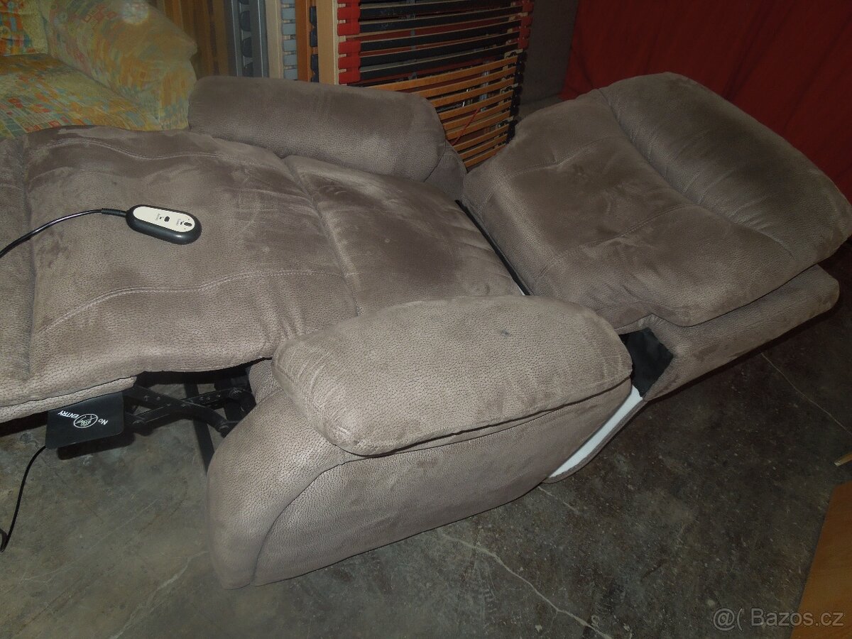 polohovací křeslo el.ovládané hnědé - 8