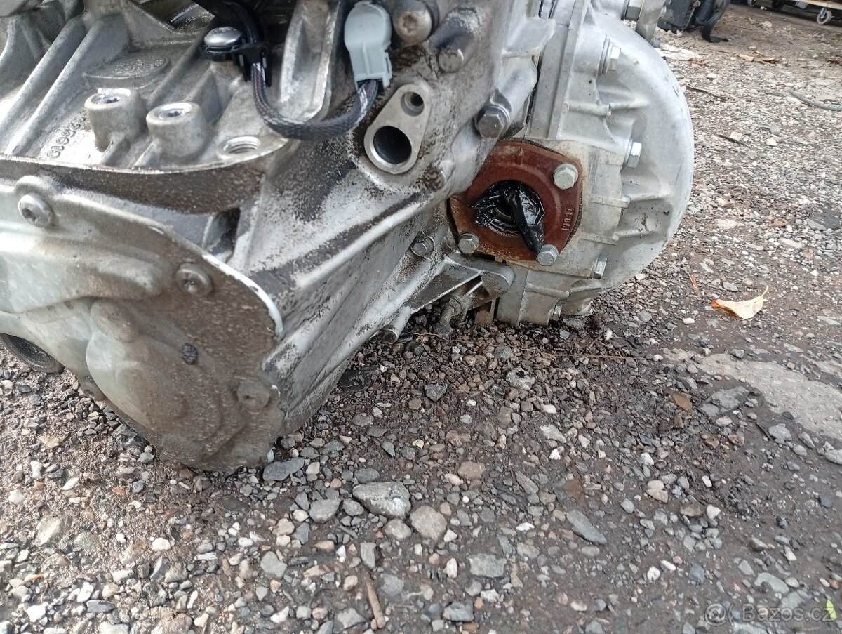 CITROEN C5 III 2,0HDI PŘEVODOVKA 20MB35 93000KM RV 2015 - 8