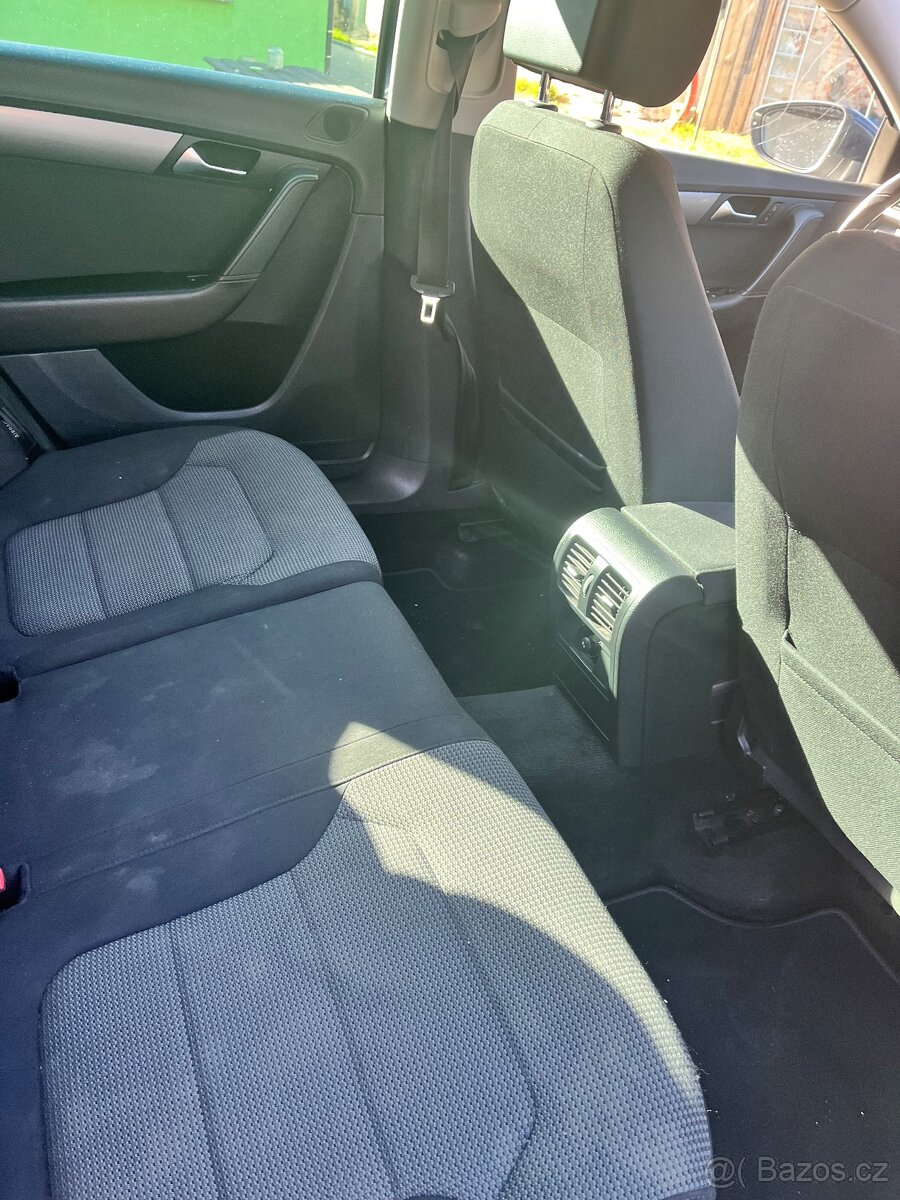 Vw Passat b7 - 8