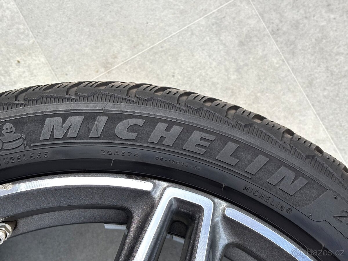 Mercedes E class W213 AMG Alu R19 5x112 Zimní Michelin - 8