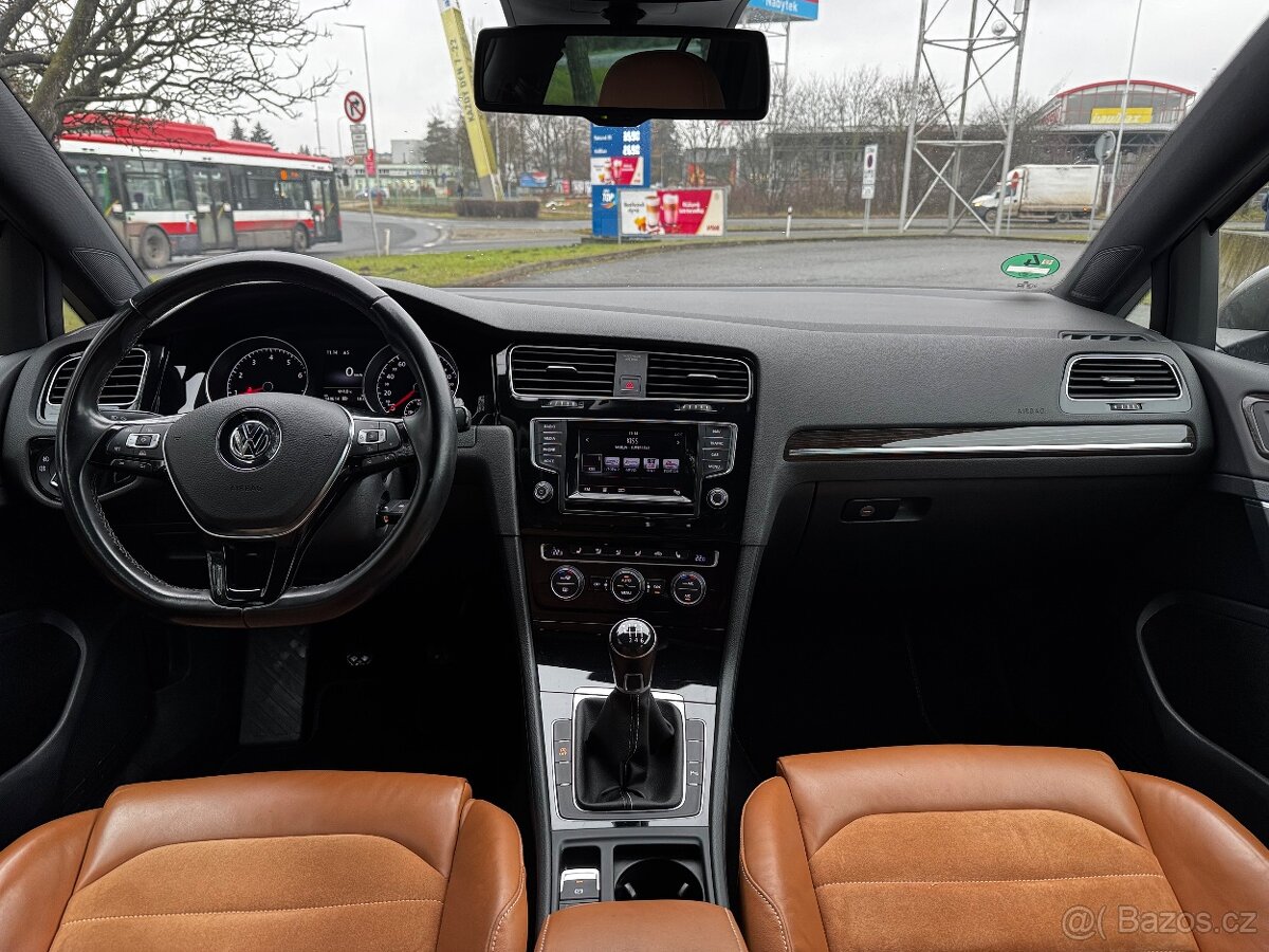 Volkswagen Golf 1.4 TSI 92kw, Edice 40 let, Výbava - 8