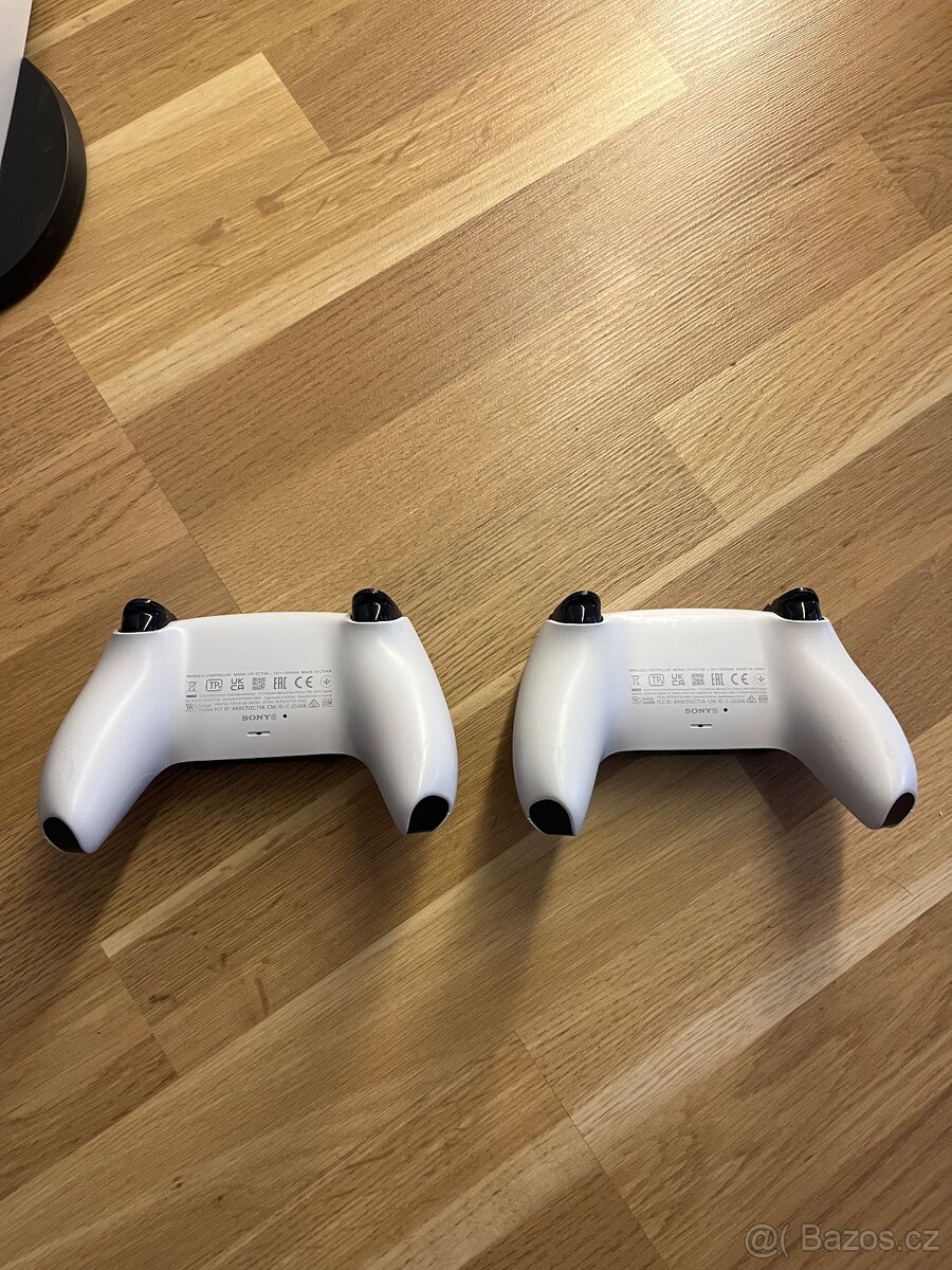 PlayStation 5 Digital(825GB)+2 ovladače, sluchátka - 8