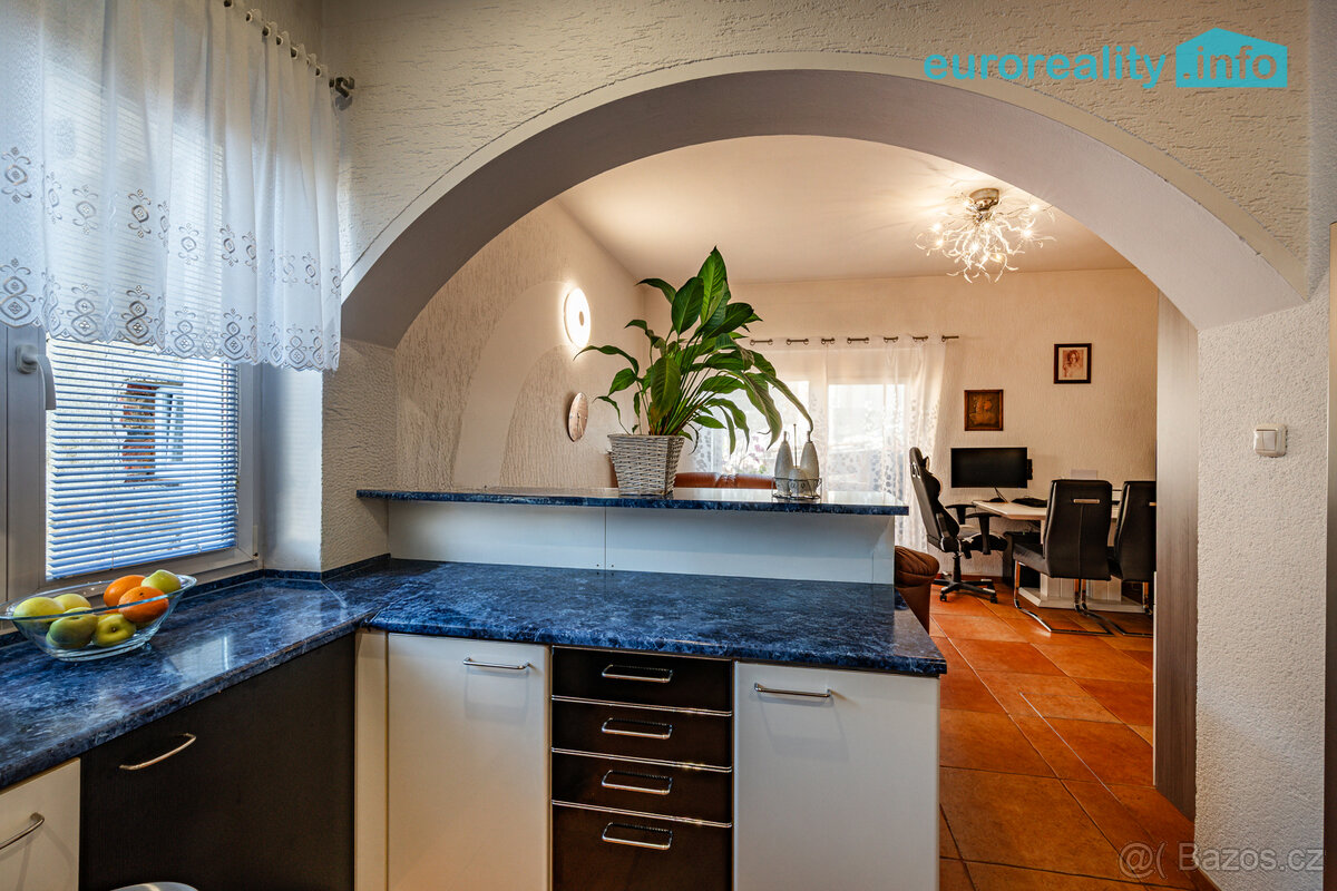 Prodej, byt 3+kk, 95 m2, Stříbro, ul. Plzeňská - 8