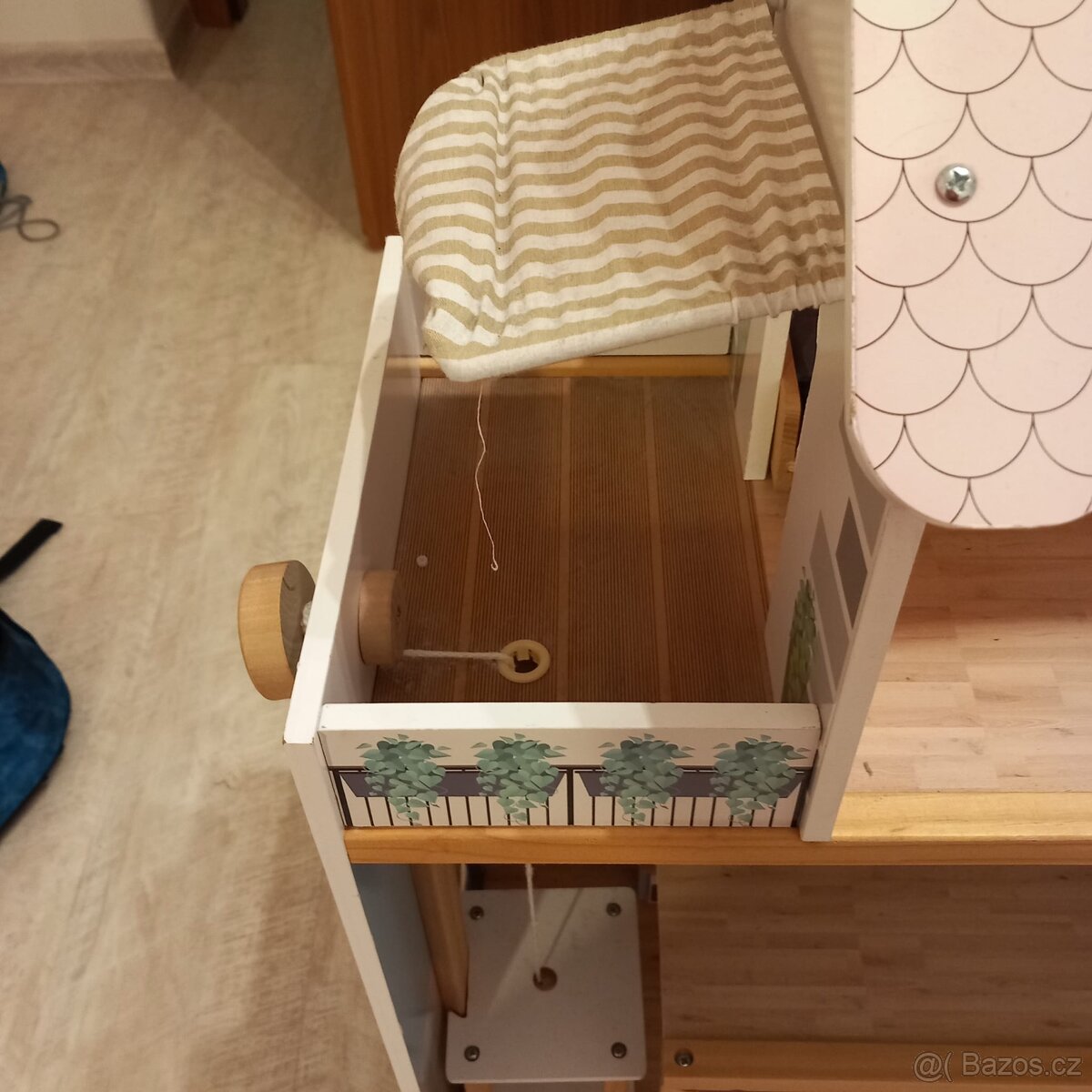 Domeček pro panenky Playtive - 8