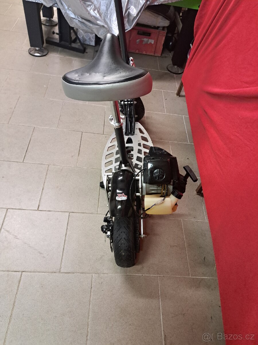 Benzinova koloběžka nitro XG10 - 8